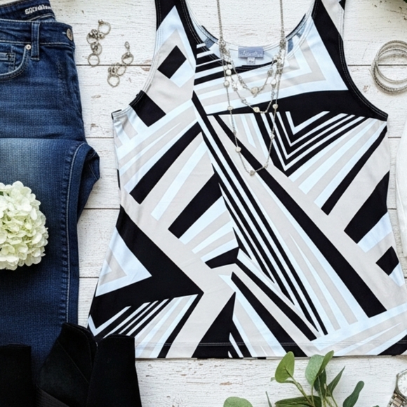 Top - Picture 14 of 14